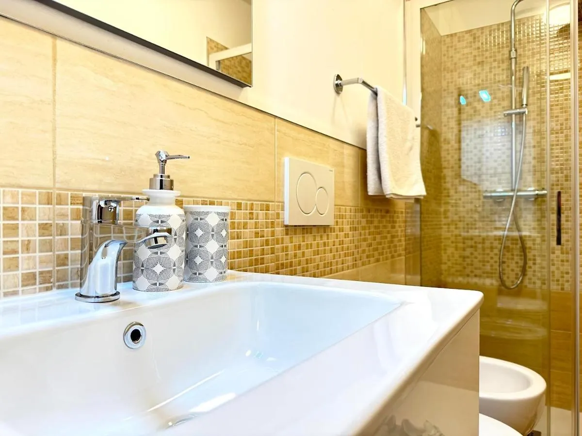 Nice And Modern Apartment In The City Center! Milan 0*,  Italy